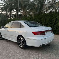 ازيره • ٢٠١١ • محرك ٢٧٠٠