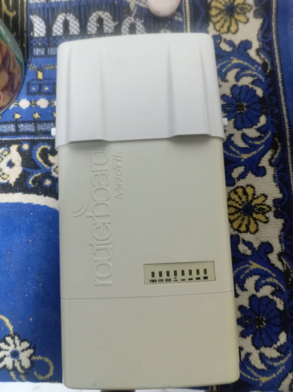 ه912 نضيفات استعمال قليل مامصلح السعر ثنينهم ١٠٠ الف الزعفرانيه شارع معهد قرب المنصه ***********
