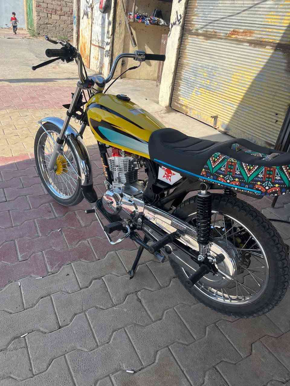 للبيع.        ***********
