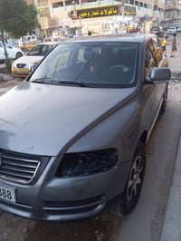 طوارق 2004 فول شادلها محرك جديد باقي التفاصيل اتصل ‪+964 774 639 0233‬