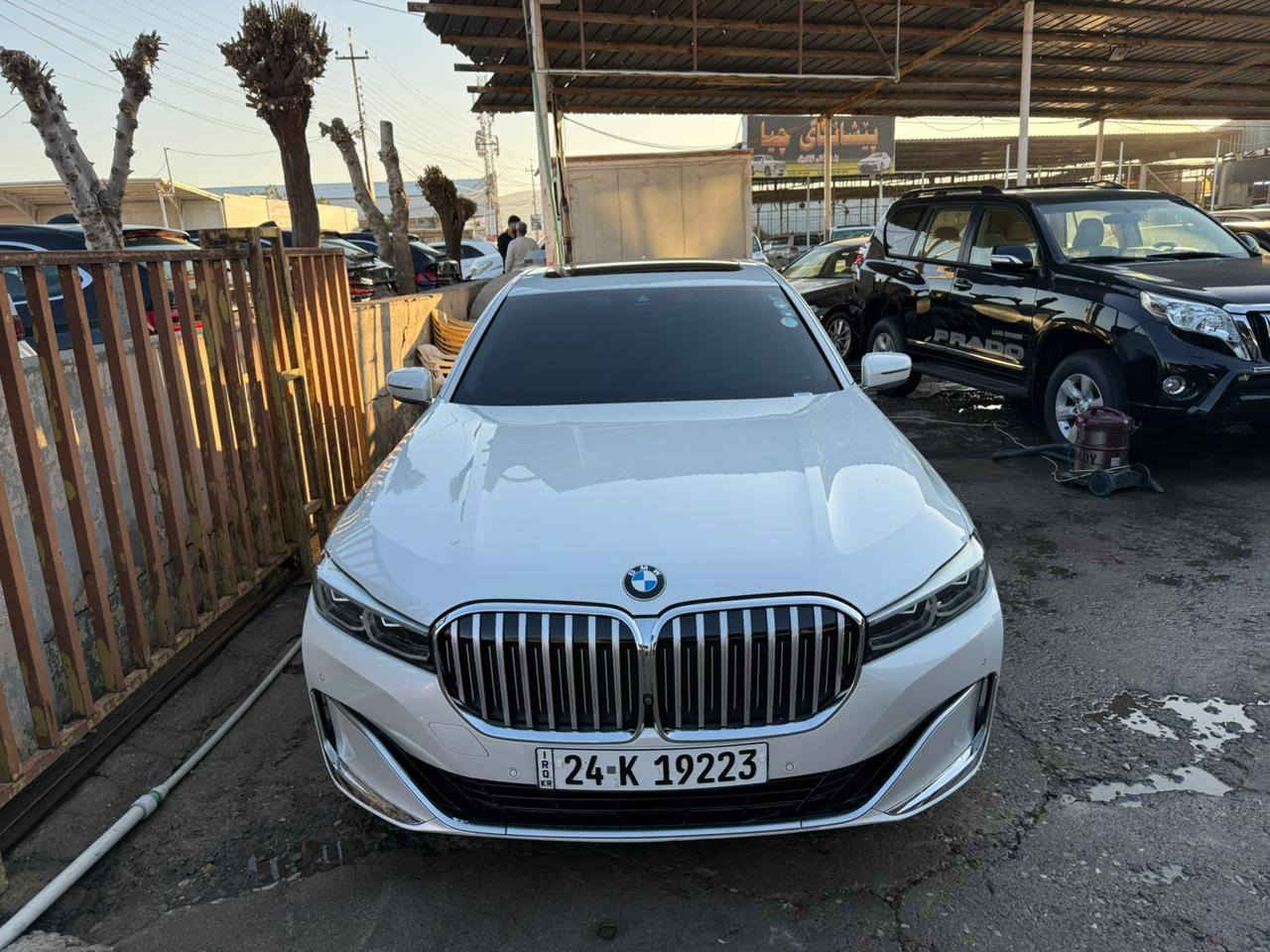 BMW 740i عنوان للفخامة الالمانية
موديل 2022
دخول كلين كفاله
بيها شبر بطرف السكن اني انطيك قطعه كامل صبغ
رقم دهوك دولي تحويل وكالة بشرط
سيارة غنية عن التعريف  موصفات فول شنو تتخيل بيها من مواصفات  بانوراما داخل جلد ومساج ابواب شفط صندوق شفط تبريد تدفئة بالكشن مواصفات فول يعني شكد ما اذكرلك ما تخلص  غنية عن التعريف والمعروف لا يعرف
والسيارة مظلومة بالتصوير تجي تشوف احلى من الصور
السعر 420 ورقة وبيها مجال
مكان سليمانية
رقم الموبايل للاتصال ***********
