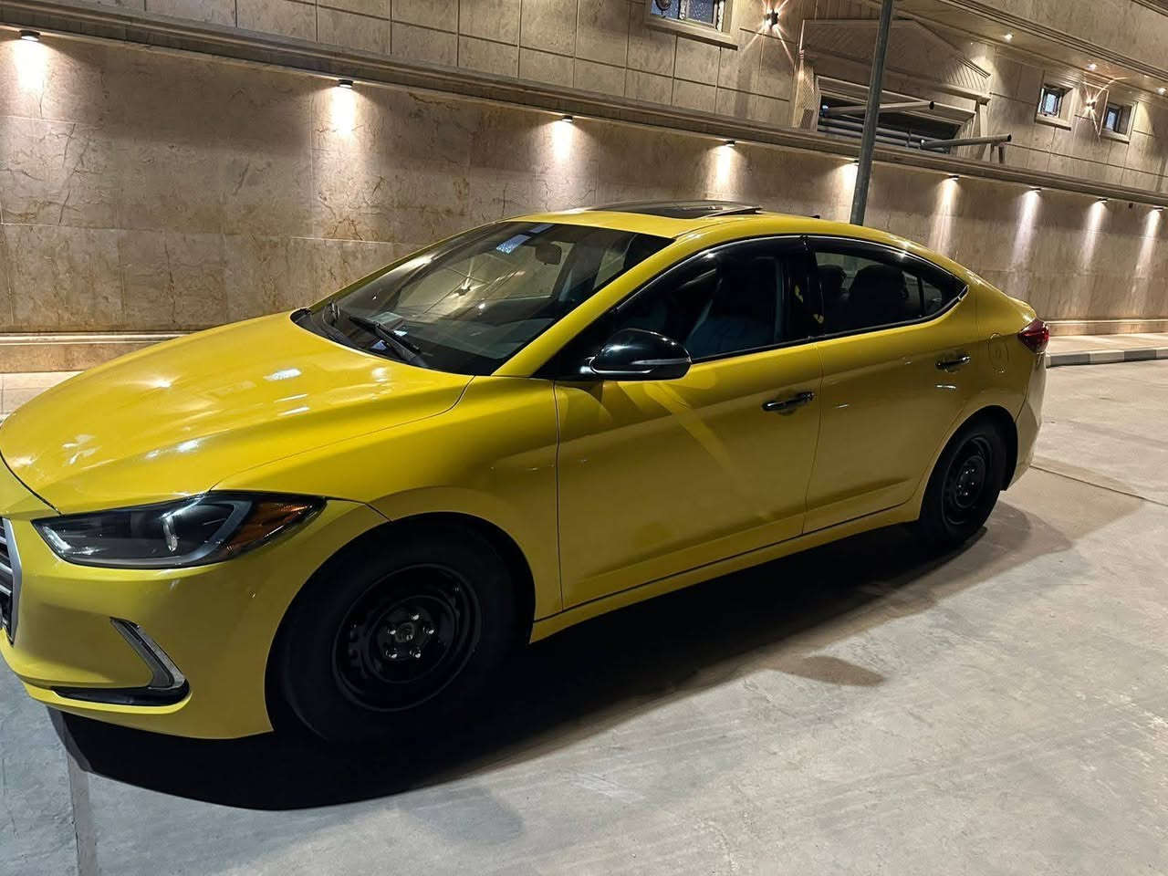 سلام عليكم شباب الانتره ١٨ حادثه جوملغ وبنيد مكينه ٢٠٠٠ دوش تحكم جهتين كير ايتي مكينه مكفولات مكلف بنشر هاذه صاحب السياره السعر ١١٠ مكان حله رقم التلفون*********** اسم صاحب السياره ملتزم عقيل
