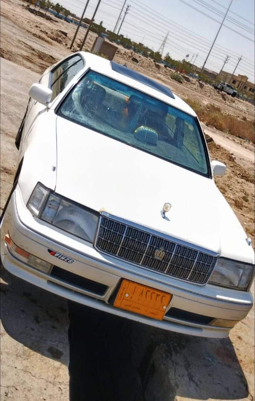 سلام عليكم راس الثور مديل 98 رقم بصره مشروع وطني مكفوله كفاله عامه مكينه وكير وحداديه وتبريد كله شغال سياره جديده مكفوله مكان السياره البصره ادير  مكلف بلنشر ***********
