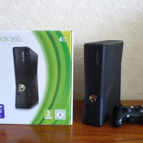 عندي لابتوب hb رام 4 جيل رابع اعتقد سعره ٩٠ ألف واكس بوكس ٣٦٠ حوالي ٥٠الئ ٨٠ لعبه سعره ٨٠ ألف معه جَوستكات٢ وكارتونه كامل مهكر بدون قرص مكاني حي اور ***********
