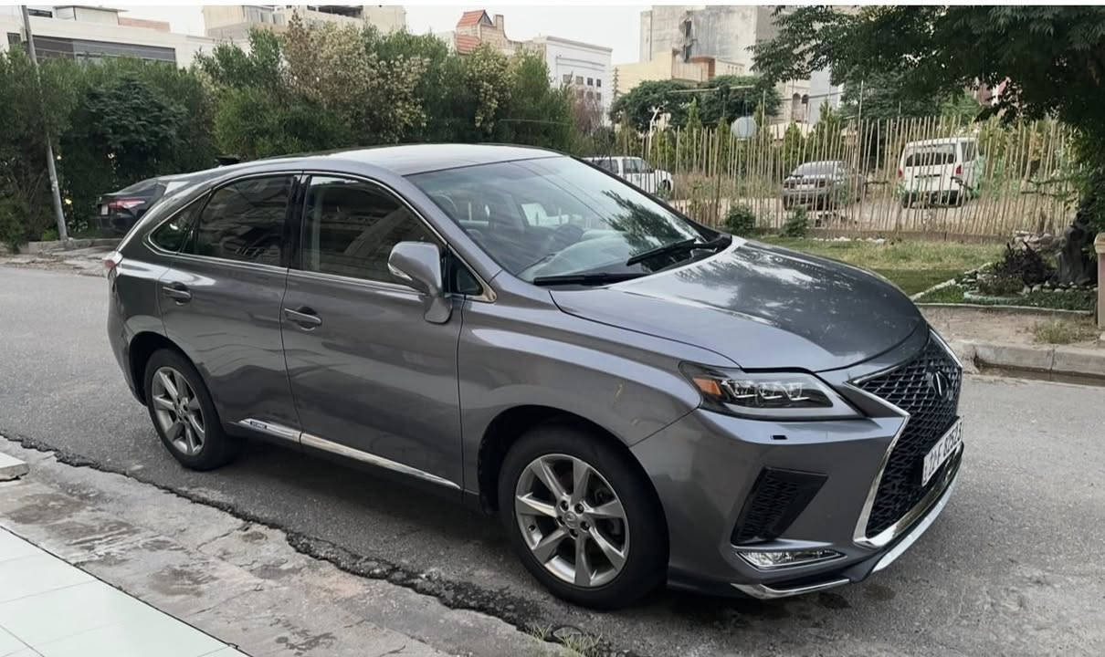 لكزز 2012 كلين وارد خليجي 
مكينة 6 سلندر 3500
بنوراما فول مواصفات 
السعر 192
رقم اربيل انكليزي 
هزة وفحص جديد 
***********
