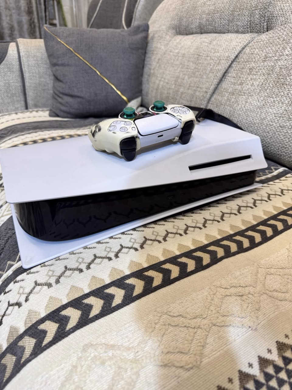 سلام عليكم بلي فايف للبيع نظيف استخدام قليل 
مكاني حي الاعلام سعر ٥٦٠


**إذا كنت صاحب هذا الإعلان وتريد حذفه لأي سبب، رجاءا أرسل رسالة إلى الدعم الفني**