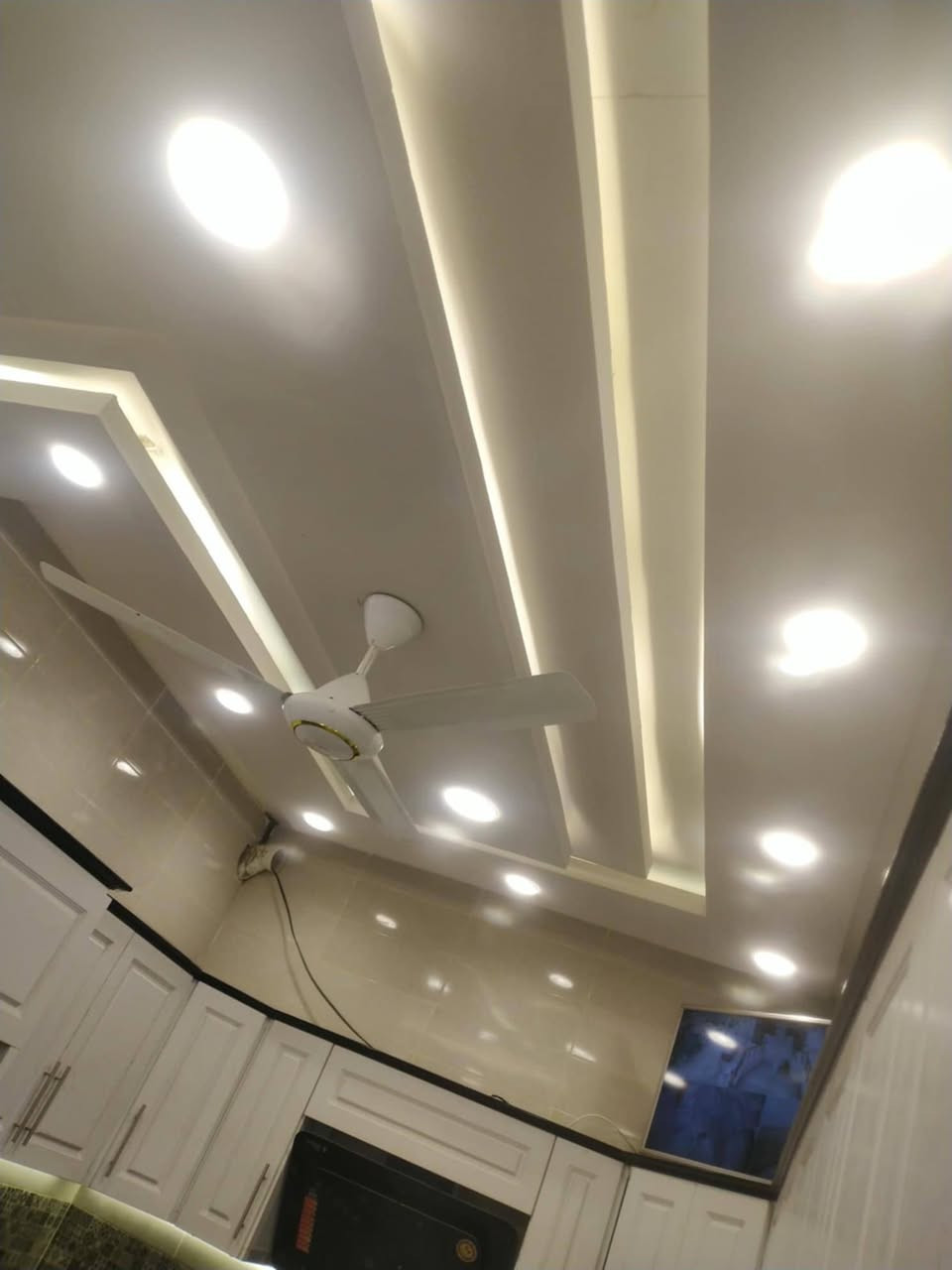 السلام عليكم
مستعدين لعمل جميع انواع
الديكورات جبسن بورد وسحبات بورك ورق جدران و جام معيني حجر
وجميع انواع الصبغ
و جميع انواع الباركيه
وجمع انواع البديل الرخام
وجميع انواع بديل الخشب
اي استفسار اتصل *********** 
ماعليك بس تتصل ونوصلك الباب بيتك جميع مناطق بغداد
