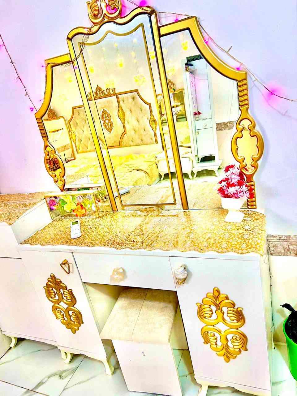 غرفة اعراس تركي ما مستخدمه 
السعر مليون و150 
المكان الشطرة ***********
