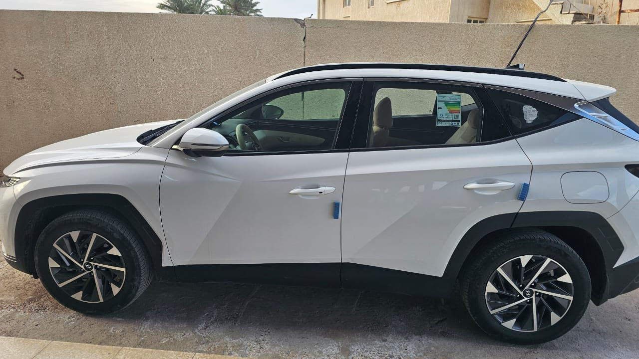 السلام عليكم 
توسان 2024خليجي
ماشيه 68KM
سياره فول عدا الفتحه 
سونار مرفق بالمنشور 
مكلف بالنشر 
للاستفسار اتصل وعرف باقي تفاصيلها
هـ ***********
