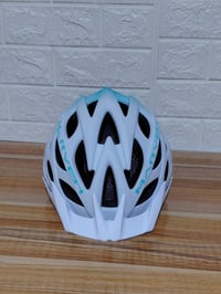 متوفر✅ خوذه ماركه MeTeOR  قياس S / غير مستخدم جديد   خدمه التوصيل الى ...