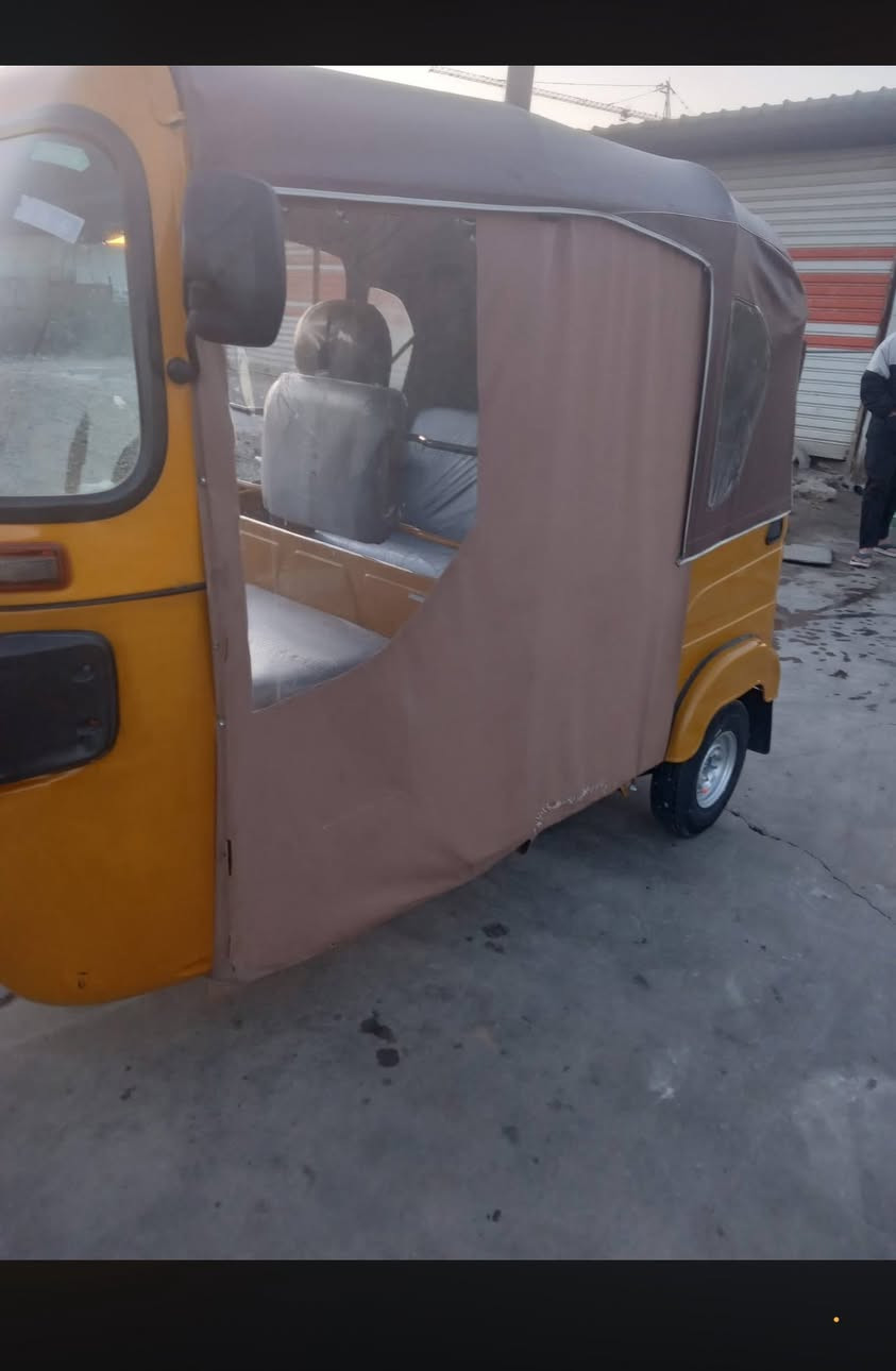 سلام عليكم تكتك البيع مرقمه رقم بغداد تحويل ثاني يوم تكتك فول مانقصه شي كلشي شغال مكان بغداد الشعله سعر عل رقم ***********
