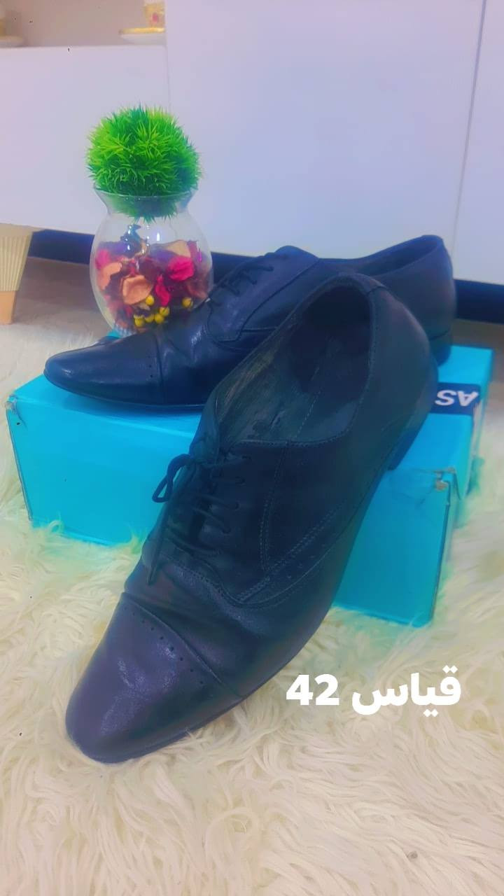 احذيه باله جلد اصلي نسبه نظافه ١٠٠% كل موديل يختلف عن ثاني

سعر قطعه ١٠    

للاستفسار خاص او اتصال على رقم(***********)
