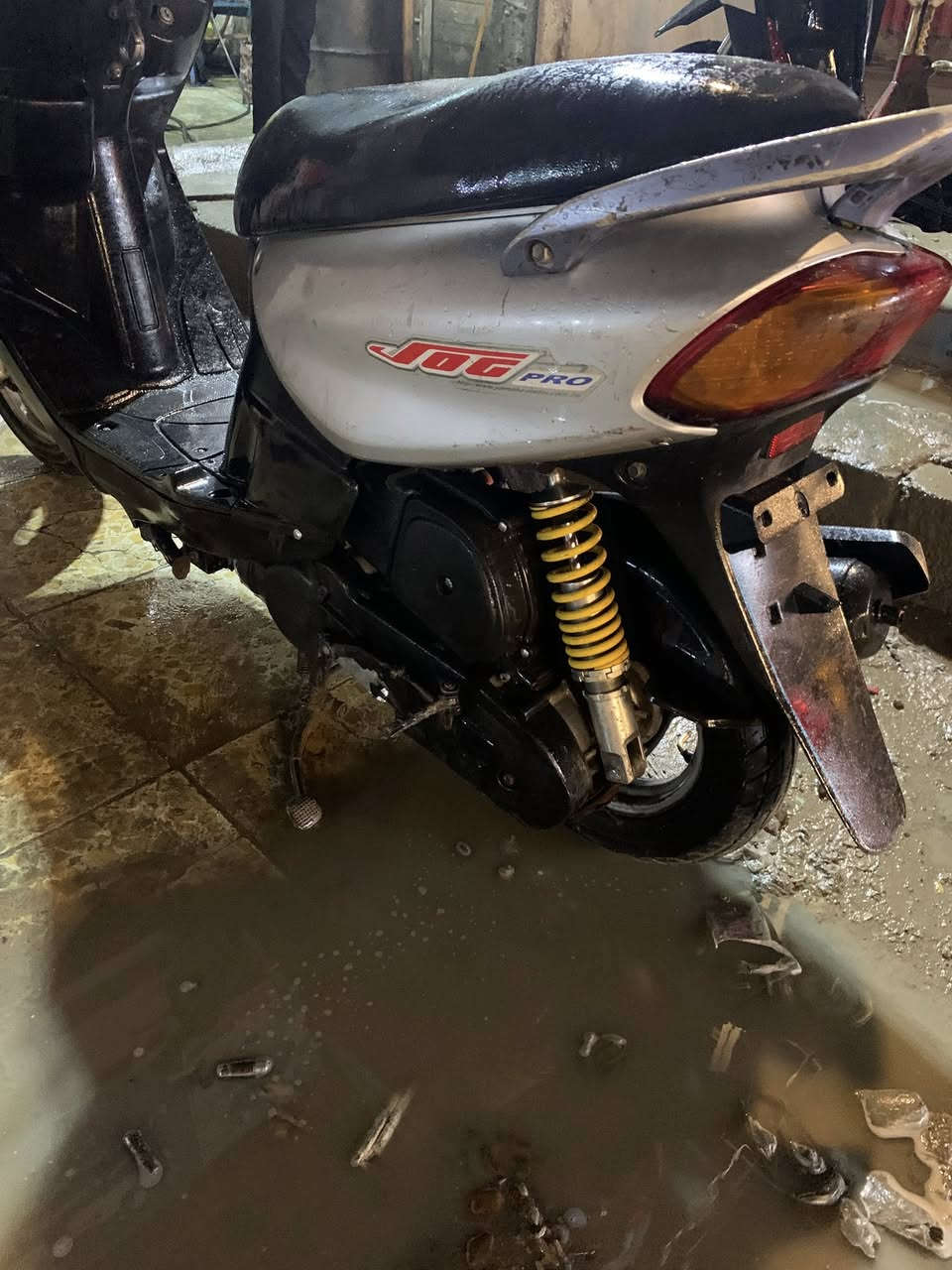 سلام عليكم قجمه مكينه إذا تسمع صوتها تاخذها بلاش شيال مكينه اصلي ودبل اصلي شلعه ومعدل تآكل الكاااع مكاني مدينه سعرها 450 وبيها مجال ***********
