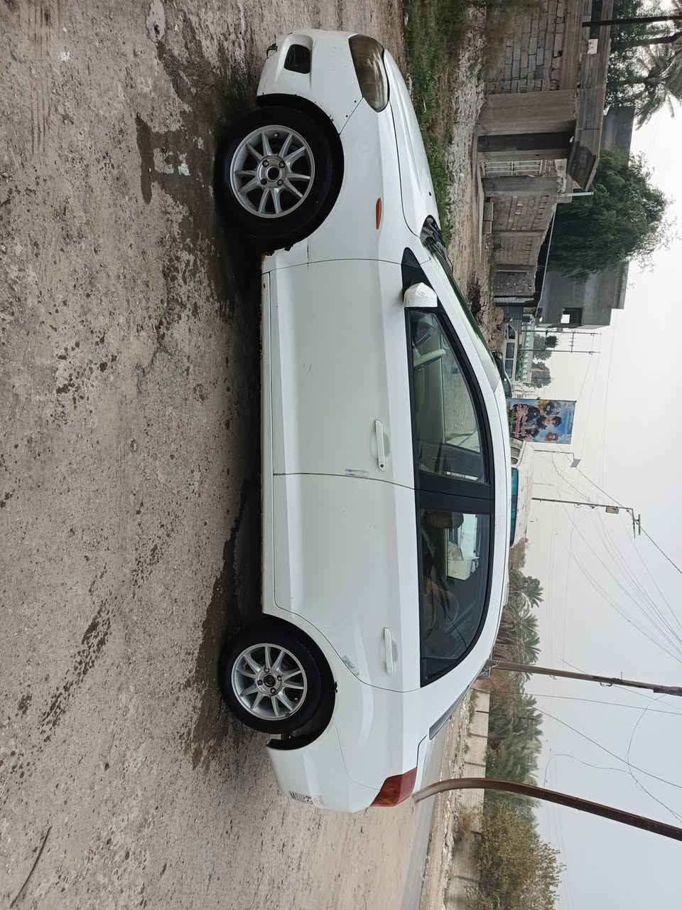 السلام عليكم شيري افلاوين لبيع سياره جاهزه مكينه وكير صدر تبريد كهربائيات رقم انكليزي بسمي رقم بغداد سنويه ٢٧ هزه جديده السعر ٣٥وبيه مجال وهاذ رقمي ‏‪***********‬‏
