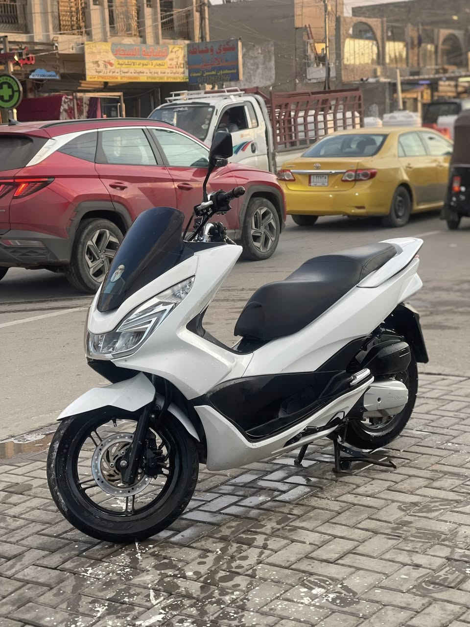 سلام عليكم pcxجيل ثاني دراجه كامله مكمله حساس ازدحام ستاند كهربائي وبقيه التفاصيله معروفه مكينته مكفوله مكينه ١٥٠ياباني رايده ١٣وبيه مجال كلش قليل حك الجيه مكاني البياع رقمي ***********
