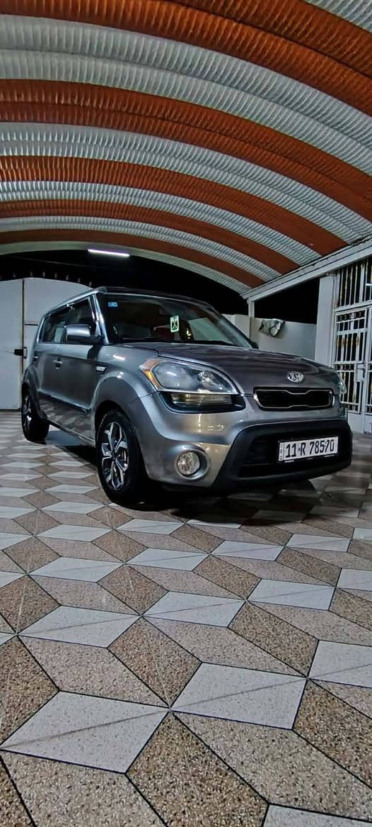 سلام عليكم صول البيع موديل 13 وراد مريكي حادث جاملغ امامي بدون دواخل وبنيد جارد ومصبوغ سياره جديده جاهز من كلشي مكينه كير حداديه تخم تاير تبريد تحويل ثاني يوم مكينه 1600 سعر 95 وبيه مجال حق جيه مكان سياره بابل هاشميه راقم ***********
