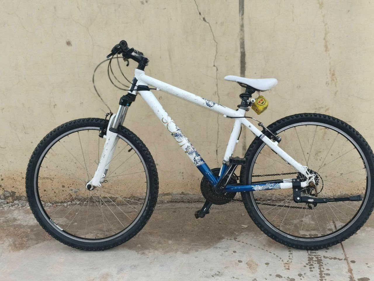 سلام عليكم دراجه سكوت للبيع حالت وكاله ما بيها اي نقص حجم26السعر 180وبيها مجال للطيبين مكاني موصل حي النتصار


**إذا كنت صاحب هذا الإعلان وتريد حذفه لأي سبب، رجاءا أرسل رسالة إلى الدعم الفني**