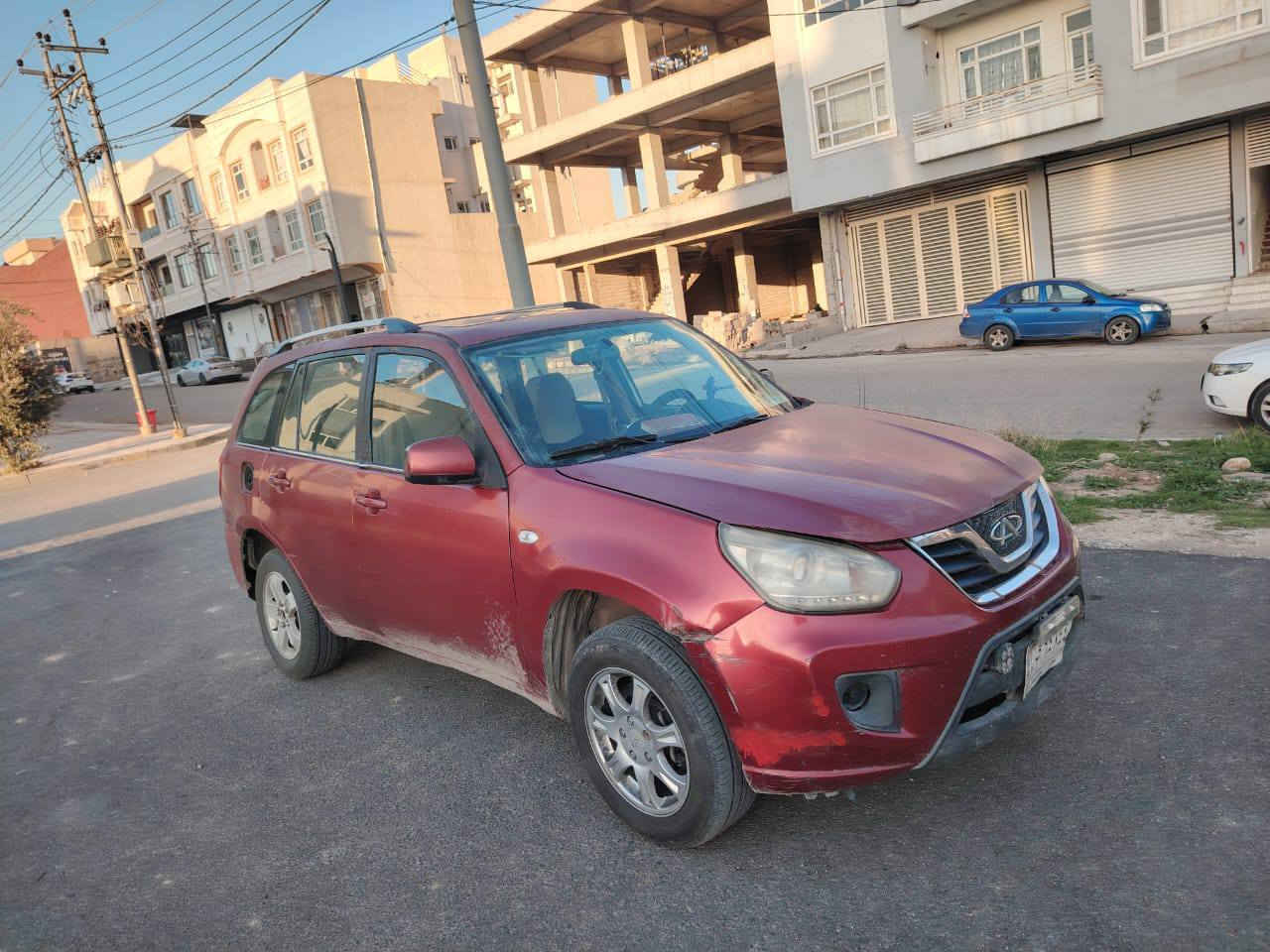 تيكو 2013
كير ومحرك شرط . الكير كهربائي 
السيارة بيها حادث مثل ما مبين صفحة السائق 
صدرها نص عمر السيارة ما عندي مجال ارتبها والى سيارة كلش حلوة  
سعرها 40 وبيها مجال كلش بسيط 
والي ما يعجبه السعر اعتذر منه 
شرط التحويل مشروع وطني 
واذا عندك استفسار اتصل وانا خادم 
***********
