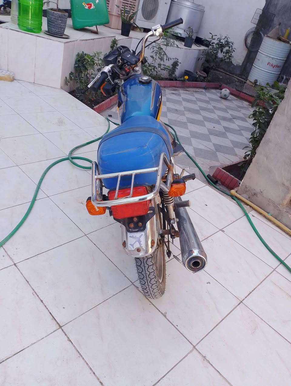 السلام عليكم
دراجه للبيع كلك كلك كلك اكفل سرقه وعشاير اوراق ضايعه  موديل 23 
ناما  اكاتبك عليه   سعر 350 وبيها مجال بسيط 
رقم *********** 
متواجد على الفيس
العنوان بابل المسيب
