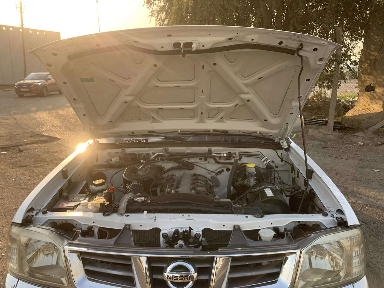 سلام وعليكم
نيسان 2013فول مواصفات رونين جام كهرباء
سيارة مكفوله كفاله عامة من الضربة ولصبغ 
سيارة جاهزة مكينة كير تبريد تدفة تخم تاير صدر امامي خلفي جديدة السيارة ماشية 102 الف كيلو متر بلاد السيارة
السعر ولشراي يتصل 
***********
