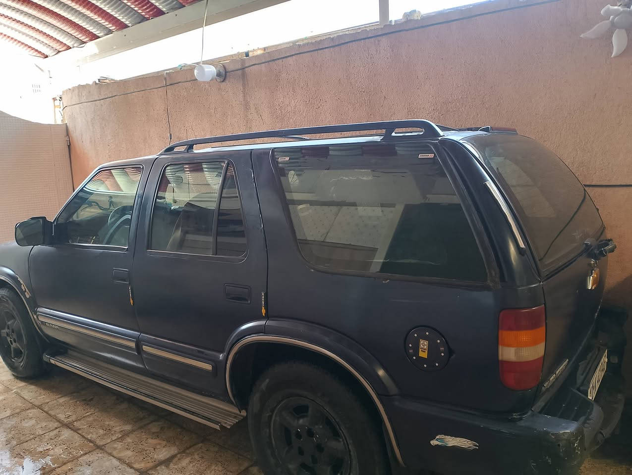 السلام عليكم سياره شوفر  بلايزر  موديل 2000 لون كحلي  رقم انكليزي  باسمي نظيفه  السعر  38   مكاني 👈بغداد شارع فلسطين // واتساب عنده   *********** رقم صاحب السياره
