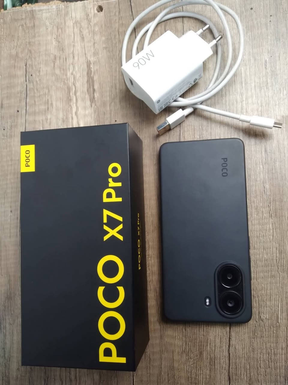 هاتفpoco x7 pro 📱
نضافة100٪(استخدام 3 اشهر فقط)
كامل ملحقات شاحن 90w كيبل ولكفر
شاشة AMOLED بتردد120اطار
رامات12GB وذاكرة تخزين256GB

السعر360الف
للتواصل واتساب فقط ***********
