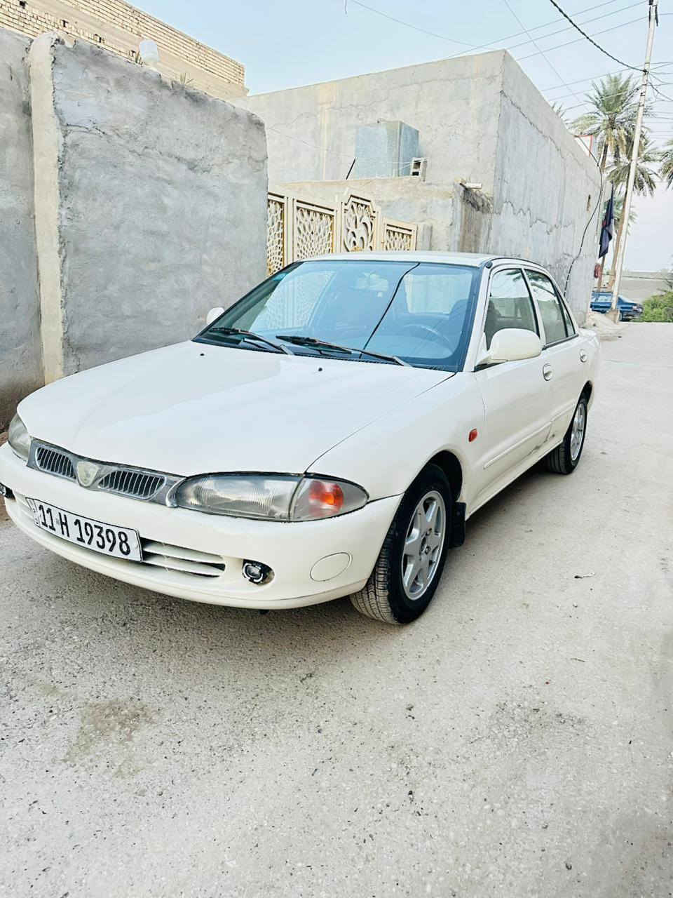 السلام عليكم بروتون 2004 رقم بغداد انكليزي بسمي تبريد شغال كهربائيات شغاله كيجات شغاله محرك كير نضيف مصبوغه حزام جماليه السعر 48 وبيها مجال رقم الهاتف ***********
