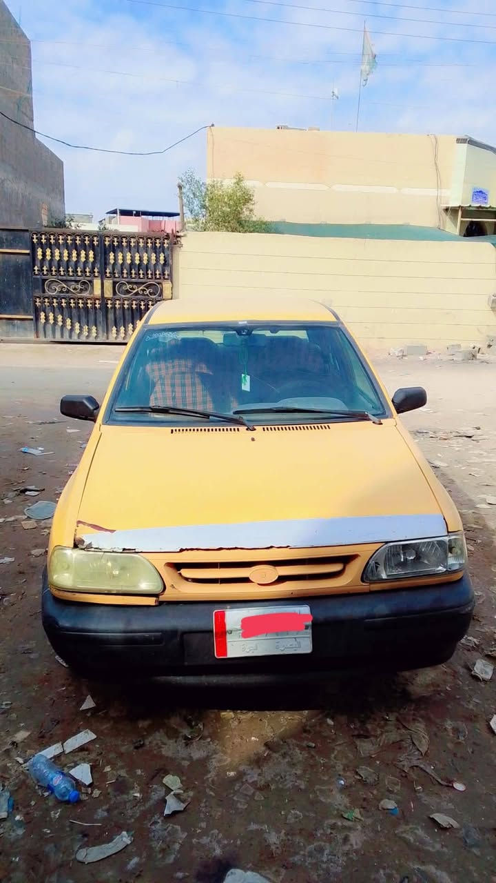 السلام عليكم من رخصت ادمن سايبه مديل 14سنويه عاج ملتهيه سعر 13بيها مجال سياره كير مكينه مكفولات دواخل نضيفه حداديه جديده تبريد تتفهه كلها شغال كهربايات شغاله العنوان شط العرب البصره مستعجل ع بيعتها ***********
