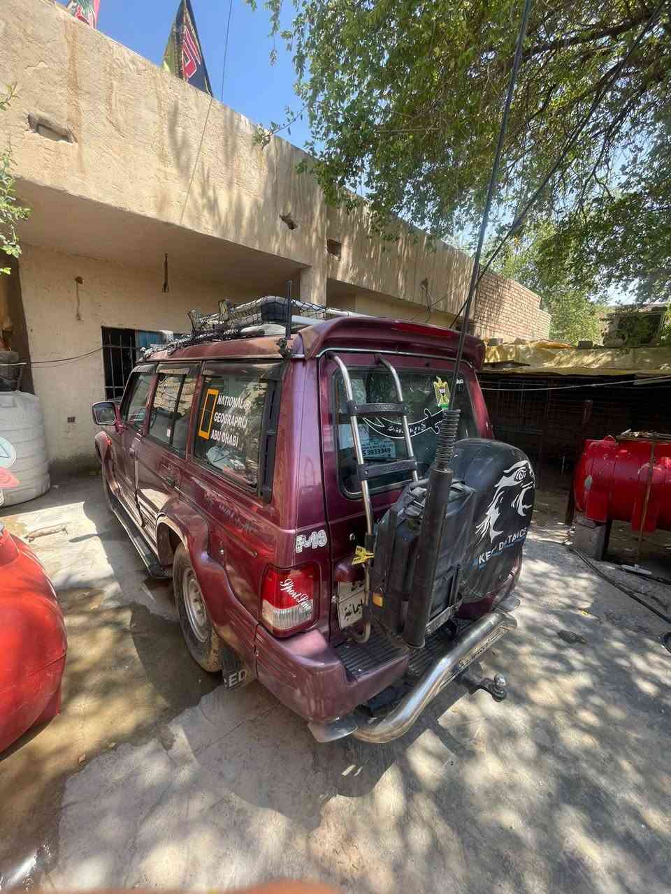 كالوالبر موديل 2001شماليه صاحبه يمي بغداد يريد تحويل السياره مكفوله من كلشي نقص برغي مابيه كلشي شغال تبريد لوكير السعر 72. ***********
