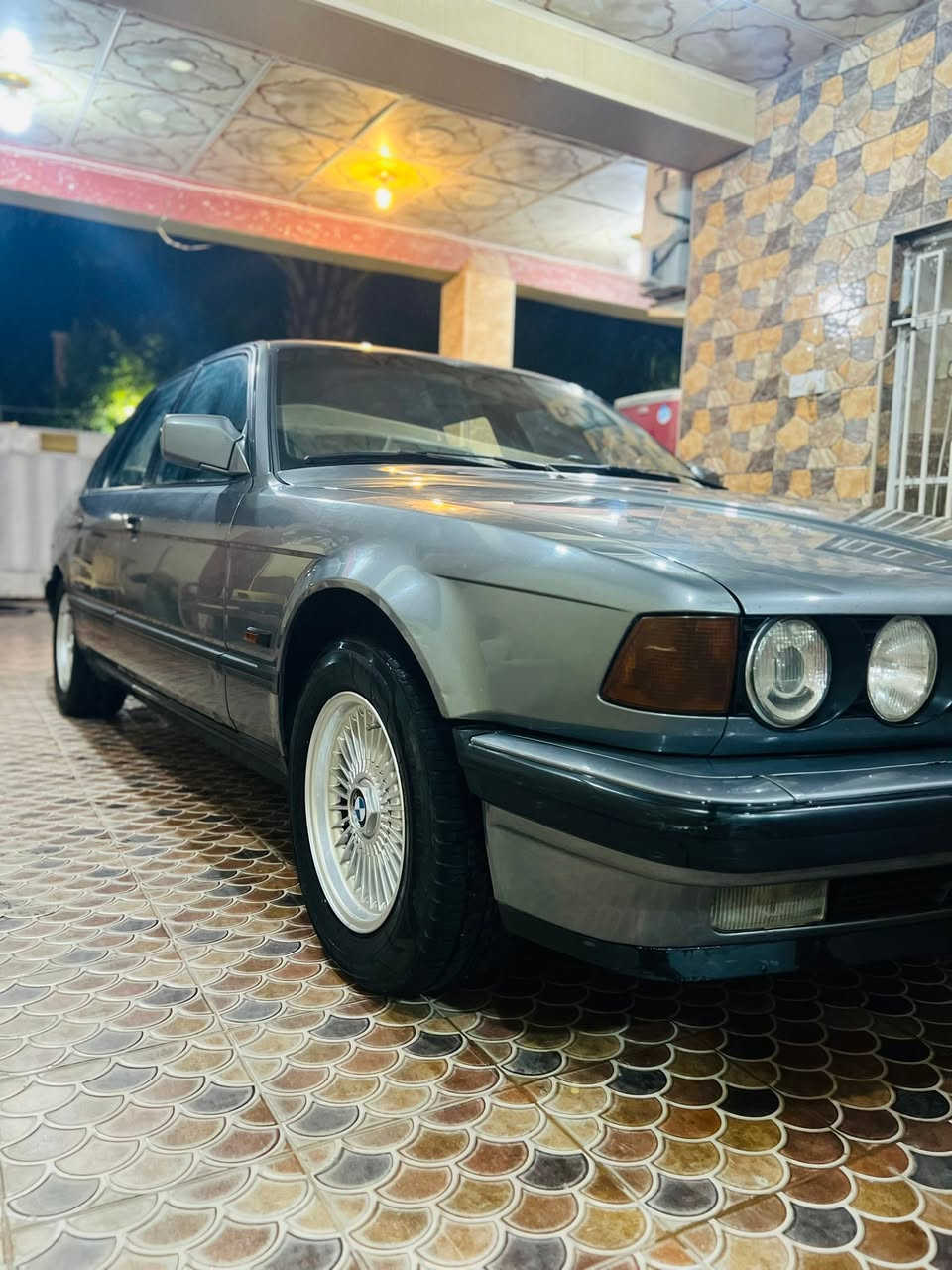 السلام عليكم للبيع بي ام موديل 1992حجم 730 مكفوله من الضربه والصبغ تحويل ثاني يوم المكان الأنبار الرمادي سعر 85 وبيها مجال للاستفسار ***********
