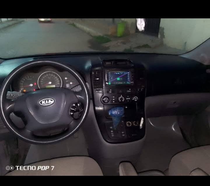 سلام عليكم سياره سيدونه للبيع مكينه وكير كفاله2007 مكينه صارله سبوع من شاديه سياره حلوه جاهزه ترايك وين ماتريد تخم تاير حداديه جديده أسياره خير منألله رقمه نينوى بسمي مشروع وطني مكاني ذي قار قضأ ألدوايه رقمي للتواصل *********** بيع مستعجل سعره 110 وبيه مجال الطيبين / ملاحضه ألسياره البتره /
