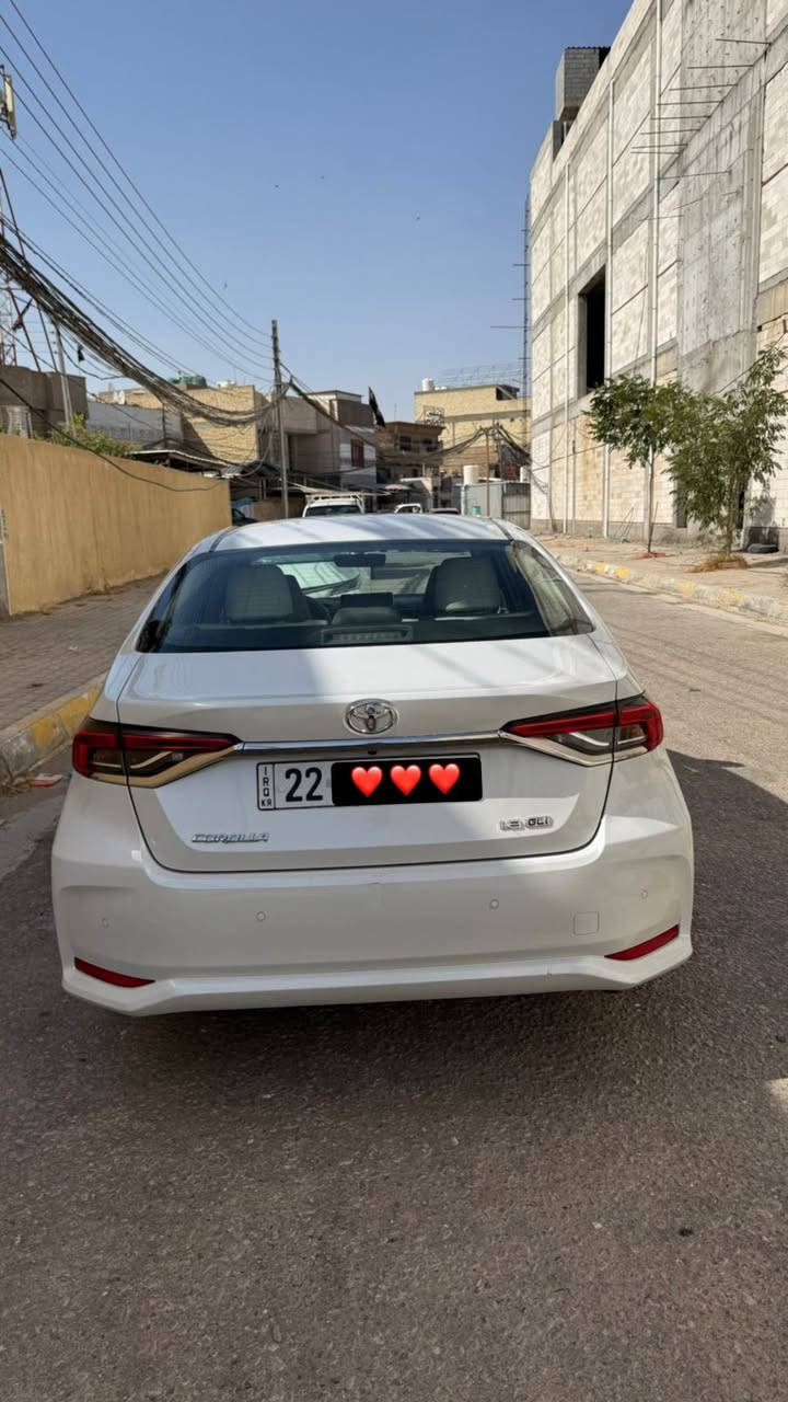 🚗 للبيع | تويوتا كورولا GLi موديل 2023 (خليجي)
🔹 الموديل: 2023
🔹 المحرك: 1800 
🔹 الممشى: 61 ألف كم
🔹 وارد: خليجي

المواصفات:
✅ فتحة سقف
✅ تشغيل بصمة 
✅ مرايا كهربائية
✅ شاشة
✅ كاميرا خلفية
✅ كشنات قماش وكالة
✅ تكييف ممتاز
✅ السيارة بحالة ممتازة جداً ولا تحتاج أي صرف

📋 الفحص: على السونار، والسيارة جاهزة للفحص .

💰 السعر: 170 ورقة (قابل للتفاوض بالمعقول بعد المعاينة).

📩 للاستفسار أو المراسلة على الخاص.
***********
