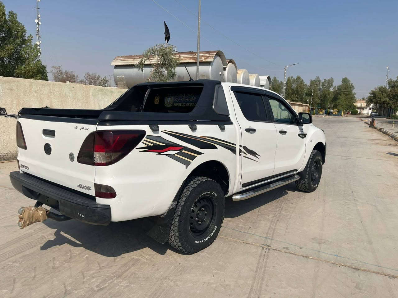 السلام عليكم
 مازدا ياباني اصلي خليجيه  موديل 2020 سياره وضع الشركه جديده وخير من الله سنويه 2028 بأسمنه تحويل ثاني يوم محرك المرغوب بانزين سياره خير من الله كفاله عامه السعر 133 وبيه مجال العنوان واسط الزبيديه
***********
