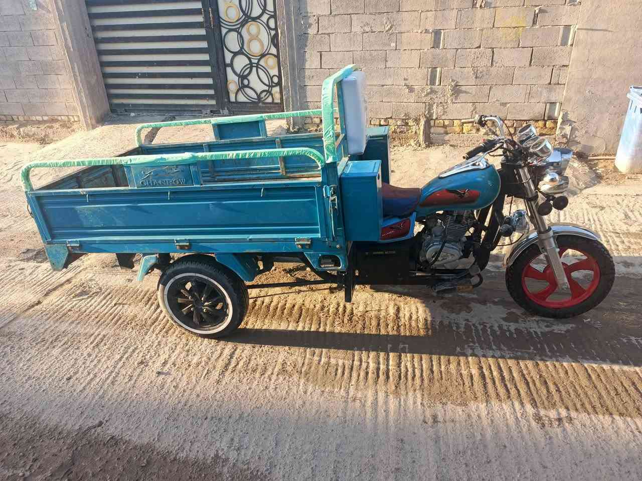 السلام عليكم ستوته جمره صقر موديل 2022مكفوله كفالع عامه اوراق اصولي كهربائيات نكره سلف كله شغال 
سعرها 1550وبيها مجال حك جيه 
المكان حله ورديه خارج يم معمل ابو كيره 
رقم الهاتف ***********
