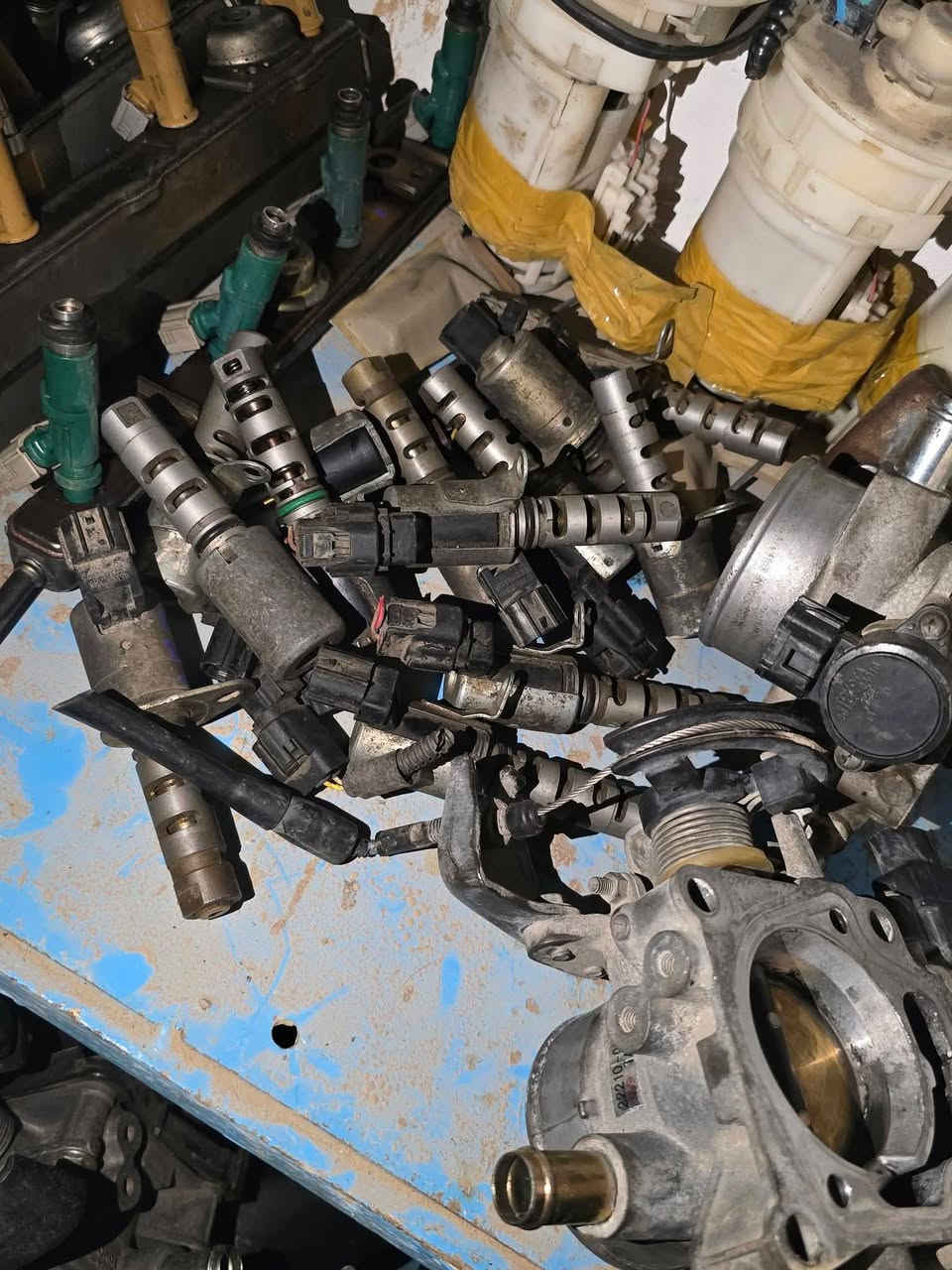 الحمد الله غراظ كورلا بيكاتجو خليجي امريكي من موديل 2001 الحد 2013
#وارد #ياباني #اصلي #شرط #الفحص كلشي متوفر بلكات 

فتح من المكاين مجاول نوازل حساسات دبلات دكشنات 

جويترات #متوفر غراظ 1800 #خليجي #امريكي

 #مكاني #ديالى #بعقوبة يوجد #توصيل كل المحافظات 
 
شتحتاج اخوكم محمد هاذه #رقمي ***********
