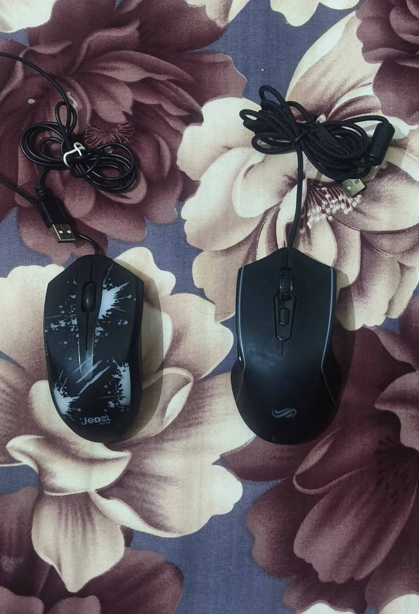 السلام عليكم شباب، عندي هاي الاكسسوارات للبيع حط سعرك واخذهم فوق ال 10 مو هواي، مكاني البصرة


**إذا كنت صاحب هذا الإعلان وتريد حذفه لأي سبب، رجاءا أرسل رسالة إلى الدعم الفني**