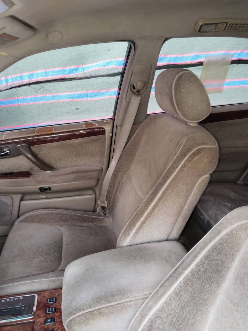 ملكه ادوات للبيع فقط اربع دكم ثلاجه تبريد قطعتين دبل شاشه مسجل كرستال سويج ريموت حداديه جاهزه محرك فيفيتي كايم تحتاج طابوكه السياره دواخل وكشر يخبل كصة جنطه السعر 25 وبيه مجال قليل متوم طبق الاصل شمالي قديم ماعليه عين مكانهه بالحله بابل *********** واتس واتصال
