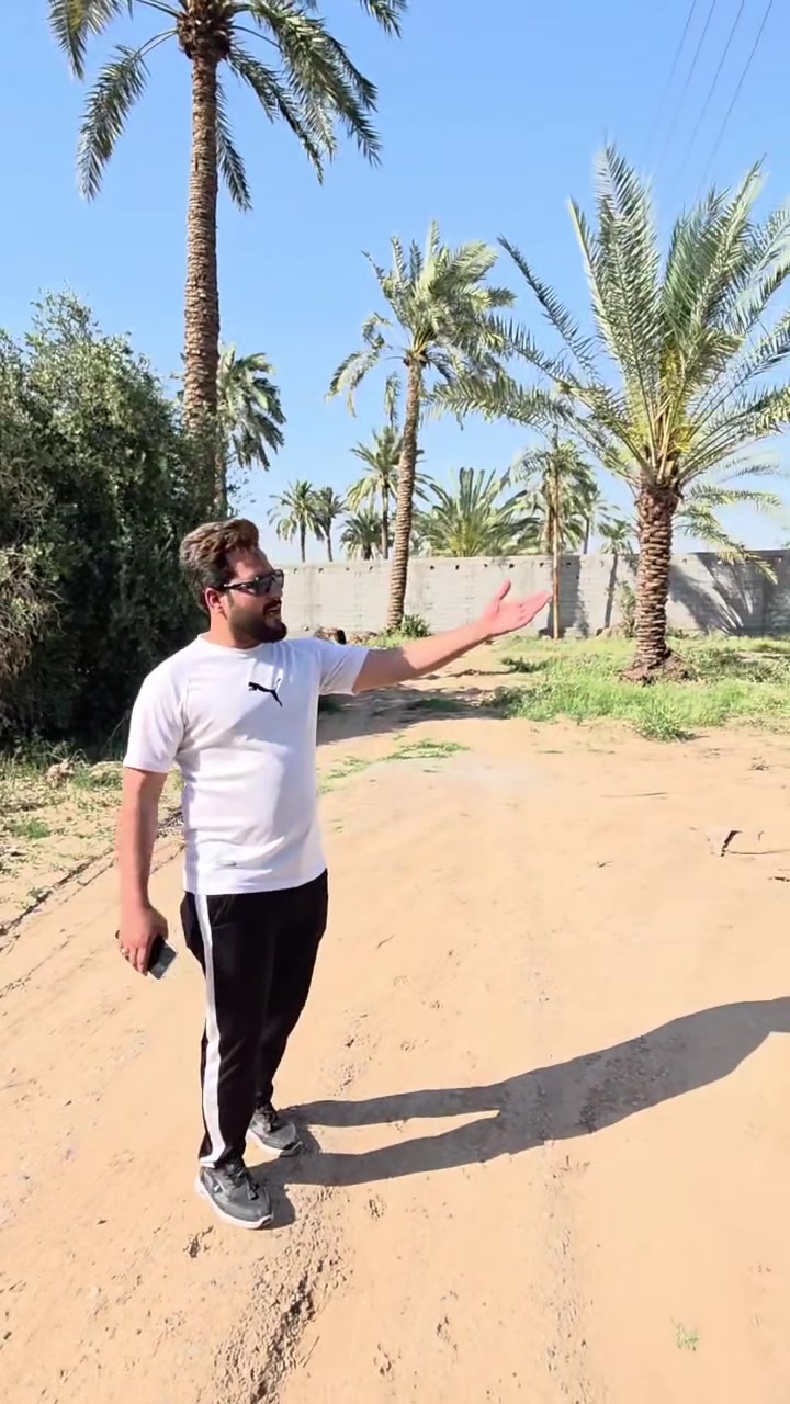 سلام عليكم  للبيع نصف دونم المدائن شارع سيد علي خدمات كاملة ماء أسألة كهربا  ثاني قطعةمن شارع ملك صرف للستفسار ***********

