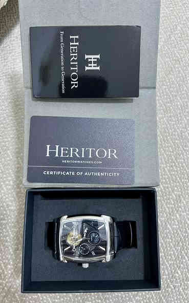 للبيع – ساعة Heritor Valentin أوتوماتيك فخمة

إذا تدور على ساعة تلزم اليد وتكول أناقة… فهذي هي المطلوبة!
ساعة Heritor Valentin – Automatic تصميم ملكي، حركة ناعمة، وحضور يخبل.

⸻

⭐ المواصفات
 • حركة أوتوماتيك بـ 20 جوهرة… دقّة وثبات بدون بطارية.
 • هيكل ستانلس ستيل 316L قوي وما يصدأ.
 • زجاج معدني بطبقة سافير ضد الخدش.
 • عقارب مضيّئة، خلفية شفّافة تبين مكينة الساعة.
 • حزام جلد طبيعي عالي الجودة.
 • تاريخ + طور القمر بشكل فخم جداً.
 • مقاومة ميّه 5 ATM.

⸻

📏 الحجم
 • حجم الهيكل: 38مم
 • ويه التاج: 41مم تقريباً
 • السمك: 14.5مم
 • عرض الحزام: 22مم

⸻

💰 السعر: ٥٠٠ الف 

قطعة فخمة، ناعمة بالحركة، وتنسيقها على أي لبسة يطلع روعة.

للتواصل خاص او واتس اب
***********
