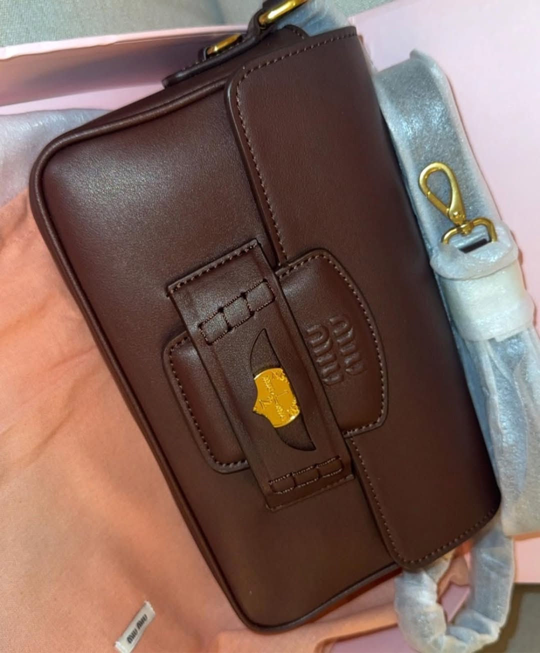 ميوميو جنطة جلد طبيعي لون جوزي ختم


**إذا كنت صاحب هذا الإعلان وتريد حذفه لأي سبب، رجاءا أرسل رسالة إلى الدعم الفني**