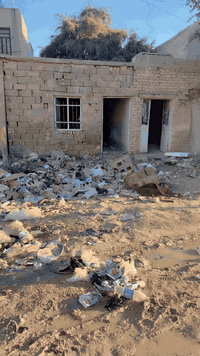 قطعة أرض للبيع في سبع البور
📐 المساحة: 100 متر  
📏 الأبعاد: الوجه 5 ×النزال 20
📍 الموقع: ال 1000العقار ()باقي التفاصيل داخل الفيديو 

📞 للاتصال : 
*********** 
***********
***********
