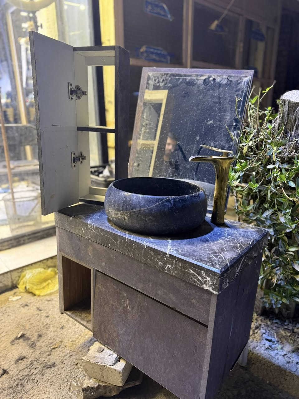 سلام عليكم مغسله كامله للبيع الرقم صاحب المغسله ***********
