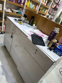 6 رفوف • 8 خانات • خشب انديف