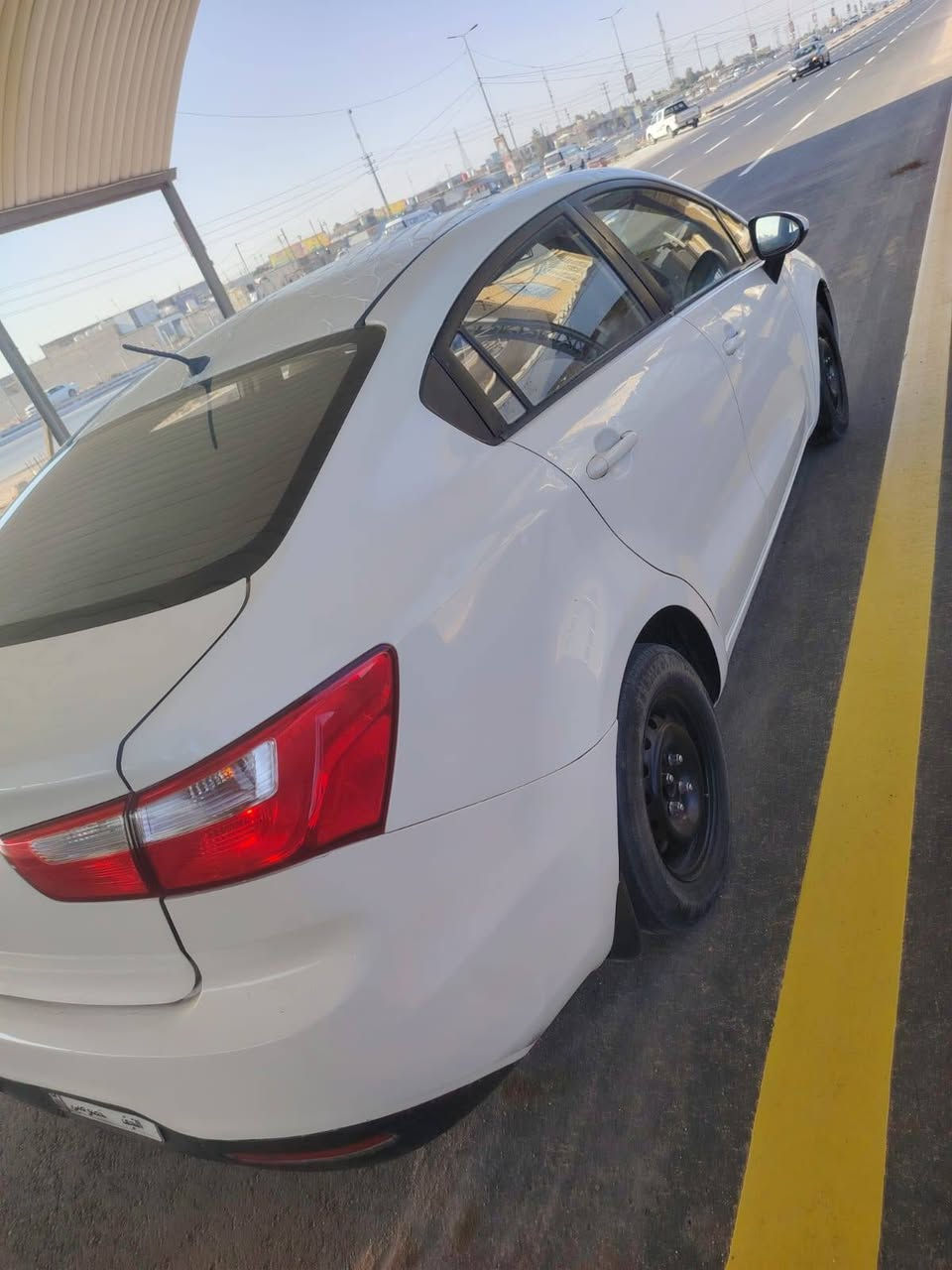 السلام عليكم ورحمة الله وبركاته
للبيع كيه ريو موديل 2015
كفاله فقط حالوب رقم نجف مداور ثاني يوم
مراوس حسب لقناعه للاستفسار الاتصال على الرقم
***********
