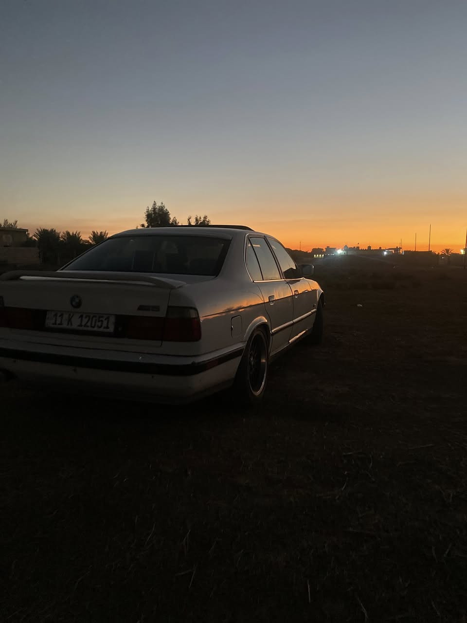 السلام عليكم
للبيع ٥٢٥سنويه وبليته 
رقم بغداد 
كير اوتو
فتحه ٣طكات
شاشه
وياله Mتو سايز
دعاميهM
لات زنون 
مكينه مسكر 
صدر ٨٠/١٠٠
السعر ٦٠وبي مجال 
مكاني بغداد حي الجهاد


**إذا كنت صاحب هذا الإعلان وتريد حذفه لأي سبب، رجاءا أرسل رسالة إلى الدعم الفني**