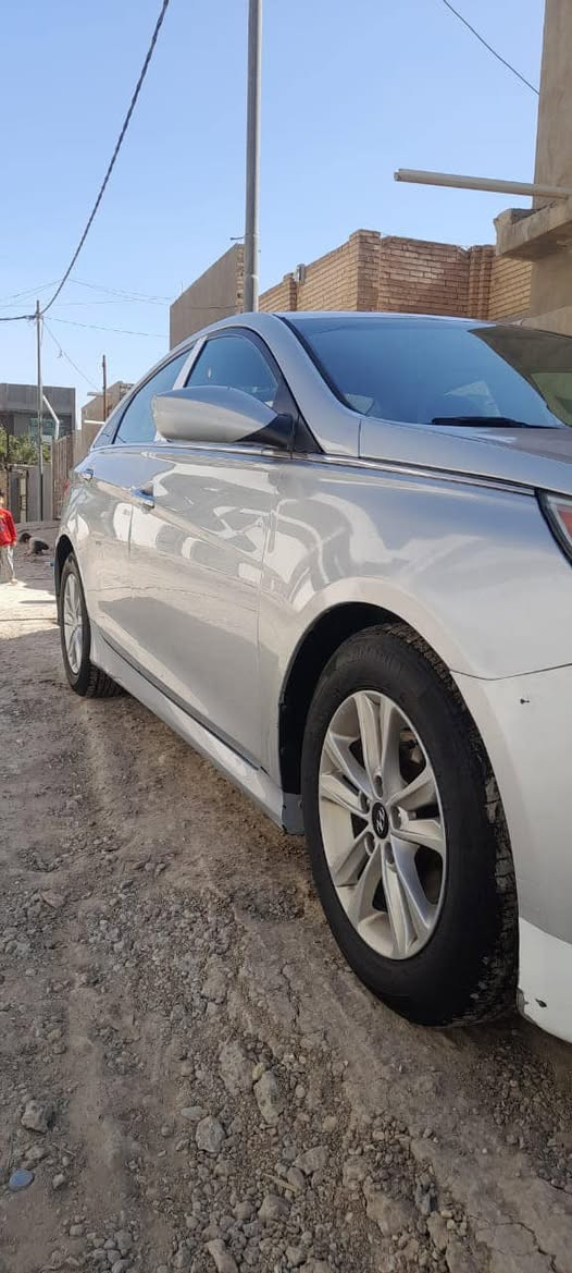 السلام عليكم سونتا 15 حادثه فقط جاملغ امامي عكس السايق مراوس ماليبو مكلف بالنشر رقمه بابل  او هذا رقم صاحبه واتصل***********
