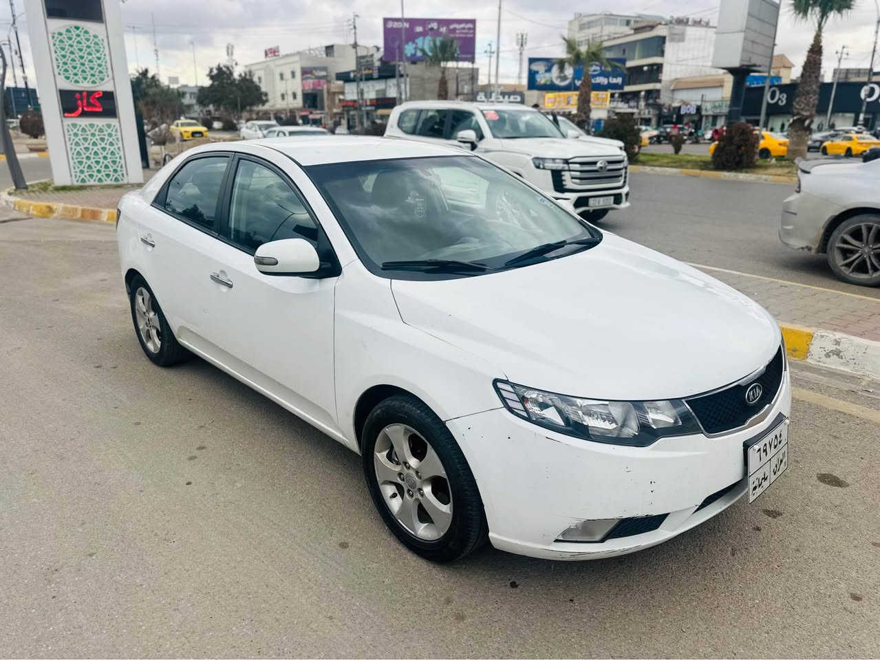 سيراتو    ،،،،،،،،  2010  ***. خلیجی

                                                88   $              

      ***********   📞*** *********** 📞

موديل:٢٠١٠ 
مواصفات : خليجي 
العداد : ١٨٠ 
-يدات نيكل
-تبريد لمس 
-تدفئة + تبريد 
ع سلف
- شاشه
-كاميرا
-بلاجيكتور
-خمس ويل كب 
-حساسات 
خلفي
-ستيرين فوليوم
-مرايات كهربائية 
-جامات كهرباء 
-داخل لونين
اسود + ماروني
-٢ سويج شريكة 
-
-سياره : 
* بي جملغ سكن
 صبغ و بنيد 
والهلال  خلفي 
شاصي مكفول شرط
* بدون دواخل
* بدون ايرباك 
* بدون ايشي 
شرط 
-كير محرك: مامفتوح شرط
لوك
-دهن كير محرك 
جديد
باتري جديد
كهربائية ع شريكة
-رقم سليمانية
-هززه وبراد 
كله جديد
سنويه جديد 
لحد ٢٠٢٨
-كابون بانزين 
-سياره لوك 

سعر :   ٨٨   
مكان : قرهنجير 

رقم :
***********      📞              واتساب  *********** كركوك, العراق
