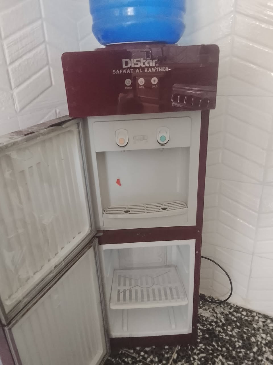 براد للبيع سعره 50الف العنوان حي القاهره


**إذا كنت صاحب هذا الإعلان وتريد حذفه لأي سبب، رجاءا أرسل رسالة إلى الدعم الفني**