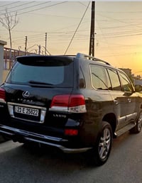 لكزس LX 570 • ٢٠١٣ • ١٨٨ الف كم