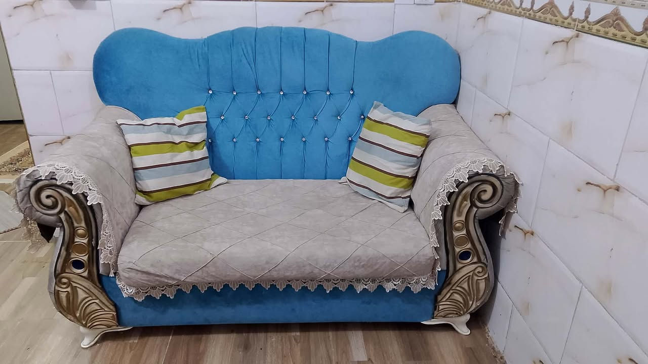 قنفات اللبيع جديدات سعر 550وبيهن مجال


**إذا كنت صاحب هذا الإعلان وتريد حذفه لأي سبب، رجاءا أرسل رسالة إلى الدعم الفني**